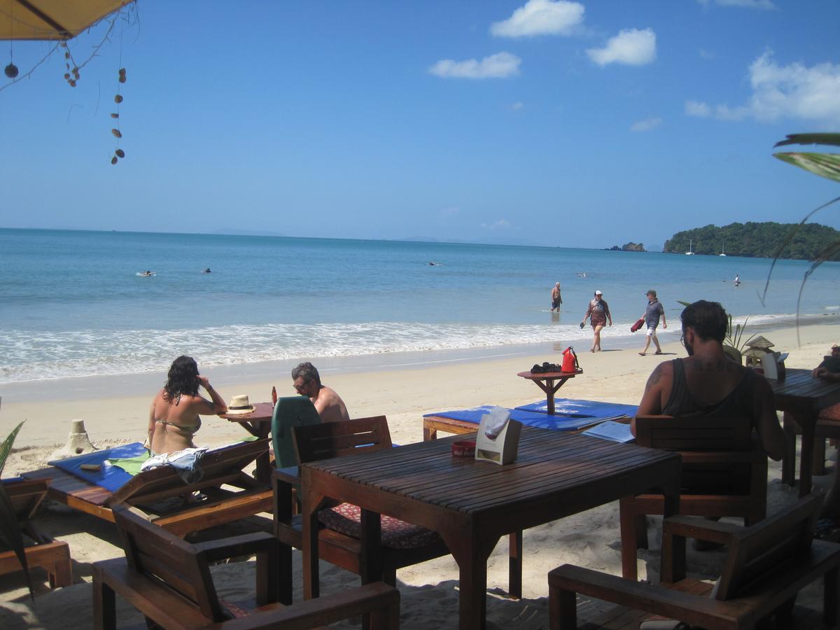 Jj Beach Resort & Jj Seafood Koh Phayam Buitenkant foto
