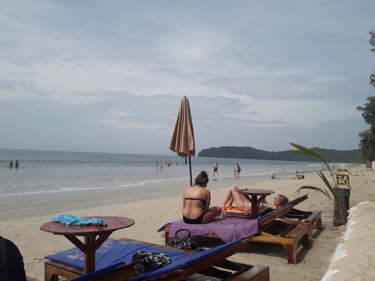 Jj Beach Resort & Jj Seafood Koh Phayam Buitenkant foto